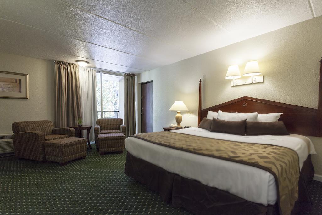 Four Seasons Motor Lodge Gatlinburg Εξωτερικό φωτογραφία